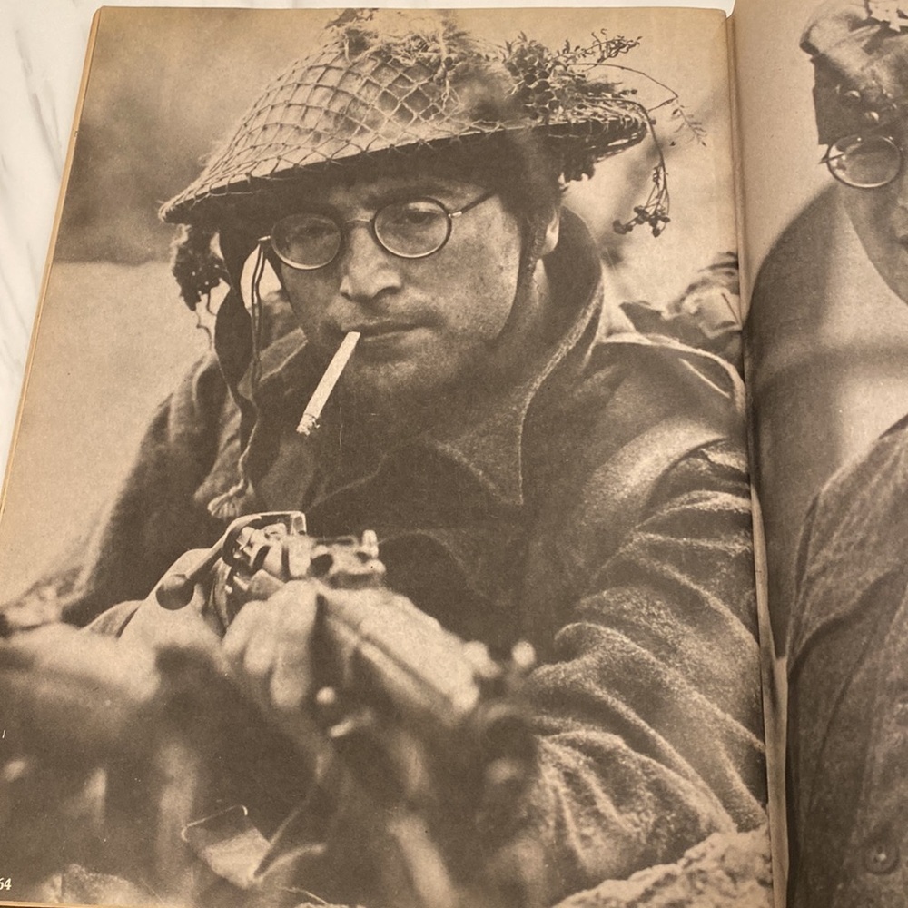 Vintage 1980 John Lennon collectors edition magazine in like new condition - Picture 7 of 13